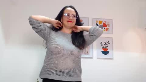 Laury  online show from February 26, 2026, 8:08 pm