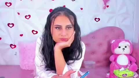 Snapshot of laurynjeffers chatting on March 6, 2025, 5:33 pm LaurynJeffers online show from March 6, 2025, 5:33 pm