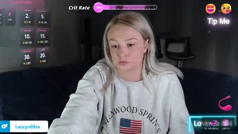 Snapshot of laurynrox chatting on October 30, 2025, 11:05 pm Lauryn Roxx online show from October 30, 2025, 11:05 pm