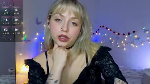 Snapshot of lavenderlav chatting on February 16, 2025, 11:27 am Melissa online show from February 16, 2025, 11:27 am