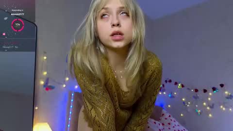 Snapshot of lavenderlav chatting on February 22, 2025, 2:52 pm Melissa online show from February 22, 2025, 2:52 pm