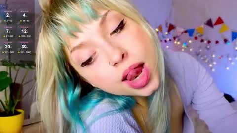 Snapshot of lavenly chatting on October 4, 2025, 8:56 am Melissa online show from October 4, 2025, 8:56 am