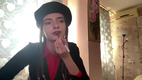My name is Val online show from June 1, 2026, 7:32 am