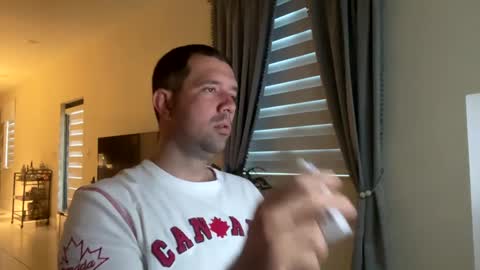 Snapshot of law_cambio chatting on March 12, 2025, 12:04 pm law_cambio online show from March 12, 2025, 12:04 pm