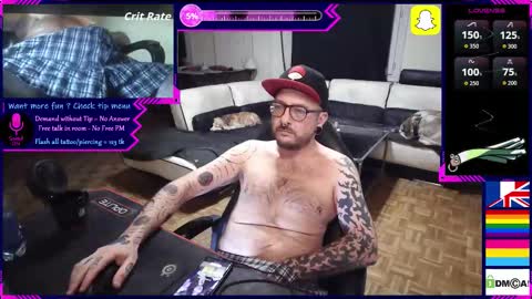 Leek online show from November 26, 2025, 5:47 pm