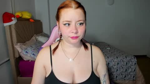 Snapshot of lay_lah chatting on January 8, 2025, 3:40 am laylaah online show from January 8, 2025, 3:40 am