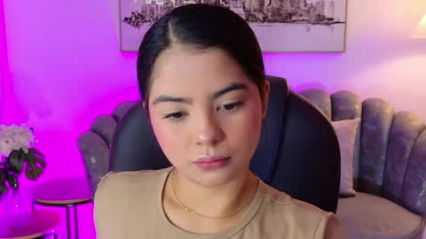 Layla Breezee online show from May 11, 2026, 11:38 am