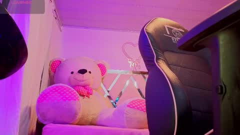 laylafoxy_tay online show from September 23, 2025, 3:31 am