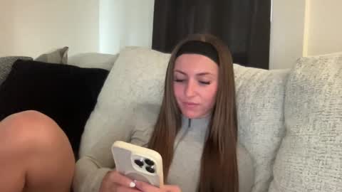 Snapshot of laylahlaylah1 chatting on October 22, 2025, 3:12 pm laylahlaylah1 online show from October 22, 2025, 3:12 pm