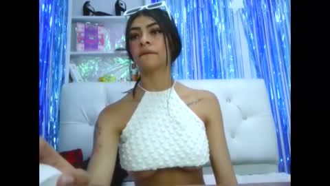 Snapshot of laylahotl chatting on October 2, 2025, 4:14 pm Layla online show from October 2, 2025, 4:14 pm