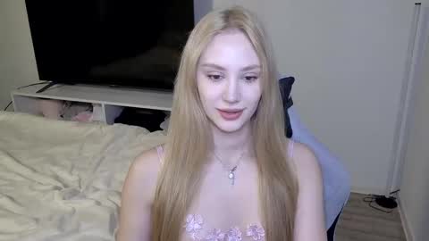 LaylaPretty001 online show from March 3, 2026, 5:13 am