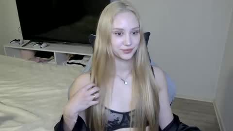 LaylaPretty001 online show from March 30, 2026, 4:57 am