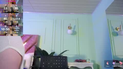 Vannessa  online show from September 27, 2025, 11:26 am