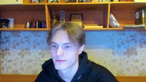 Snapshot of lazaret1k chatting on December 13, 2024, 9:52 pm Vladi online show from December 13, 2024, 9:52 pm