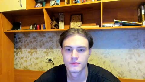 Snapshot of lazaret1k chatting on December 24, 2024, 1:06 pm Vladi online show from December 24, 2024, 1:06 pm