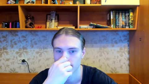 Snapshot of lazaret1k chatting on December 31, 2024, 8:59 am Vladi online show from December 31, 2024, 8:59 am