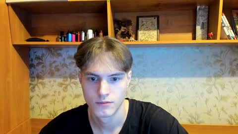 Snapshot of lazaret1k chatting on February 9, 2025, 1:44 am Vladi online show from February 9, 2025, 1:44 am