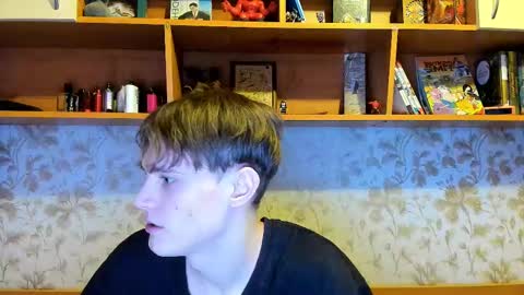 Snapshot of lazaret1k chatting on February 15, 2025, 2:44 pm Vladi online show from February 15, 2025, 2:44 pm