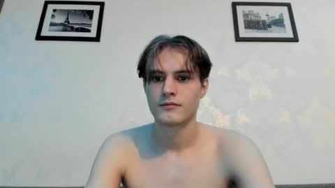 Snapshot of lazaret1k chatting on May 20, 2026, 6:03 pm Vladi online show from May 20, 2026, 6:03 pm