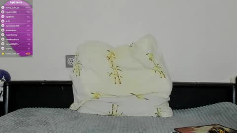 Snapshot of lazydarkknight chatting on February 10, 2025, 11:34 pm Alex online show from February 10, 2025, 11:34 pm