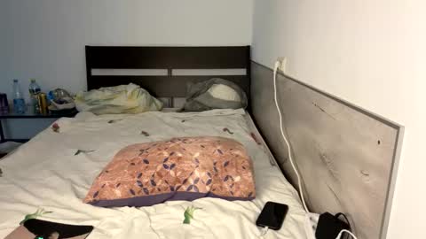 Snapshot of lazydarkknight chatting on September 21, 2025, 1:13 pm Alex online show from September 21, 2025, 1:13 pm