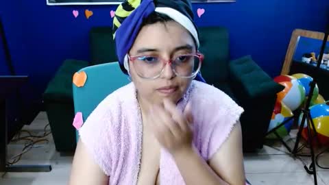 lcherryblossoml online show from October 14, 2025, 12:00 am