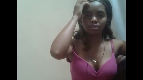 lea96546 online show from October 4, 2025, 2:42 am