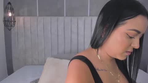 Snapshot of lea_gray chatting on March 11, 2025, 7:14 pm online show from March 11, 2025, 7:14 pm