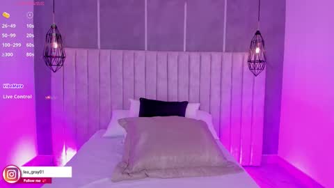 Snapshot of lea_gray chatting on October 22, 2025, 7:02 pm online show from October 22, 2025, 7:02 pm