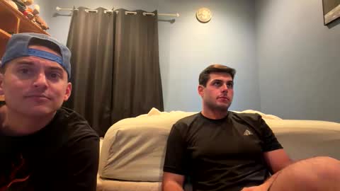 Snapshot of leaderzac chatting on April 18, 2026, 5:11 am leaderzac online show from April 18, 2026, 5:11 am