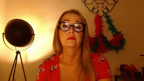 Snapshot of leadesire chatting on July 13, 2026, 1:58 pm LEA online show from July 13, 2026, 1:58 pm