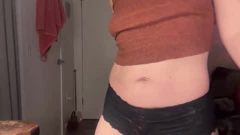 Leah Sparkles online show from March 12, 2026, 2:39 am