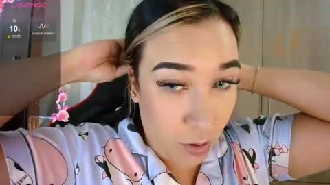 leah online show from June 20, 2026, 12:03 am