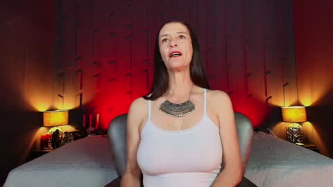 Leana online show from January 14, 2025, 11:42 am