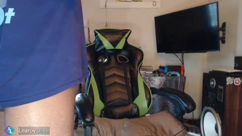 Learoy online show from December 10, 2024, 7:54 pm