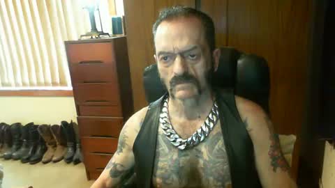leathergreaser online show from December 29, 2024, 10:36 pm