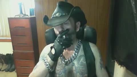 Snapshot of leathergreaser chatting on February 12, 2026, 8:59 pm leathergreaser online show from February 12, 2026, 8:59 pm