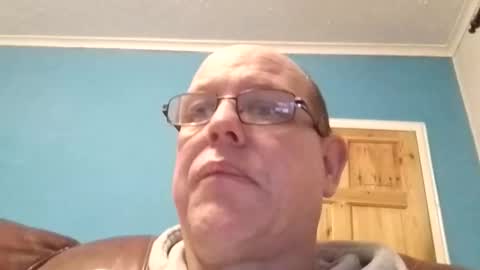 leatherpants68 online show from January 31, 2026, 7:11 pm