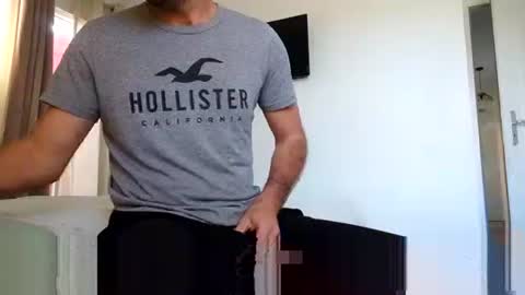 Snapshot of lebrun1985 chatting on October 26, 2025, 10:10 am lebrun1985 online show from October 26, 2025, 10:10 am