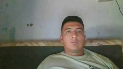 leche_dura122 online show from January 12, 2025, 5:44 pm