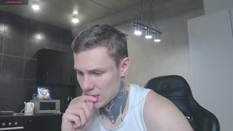 Snapshot of lechery_boy chatting on January 12, 2025, 1:05 pm Lechery boy online show from January 12, 2025, 1:05 pm