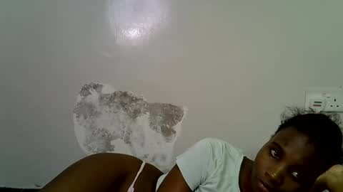 Snapshot of lee_shaz chatting on April 3, 2026, 7:34 pm lee baby online show from April 3, 2026, 7:34 pm