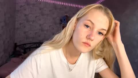 Kate online show from June 3, 2026, 12:19 pm