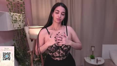 Jasmine online show from May 12, 2026, 7:11 pm