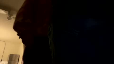 Snapshot of leearonn12 chatting on January 24, 2025, 9:39 am leearonn12 online show from January 24, 2025, 9:39 am