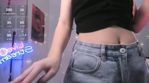 Lee Haeun online show from February 15, 2026, 8:16 pm