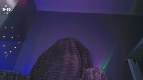 Lee Haeun online show from April 15, 2026, 7:58 pm