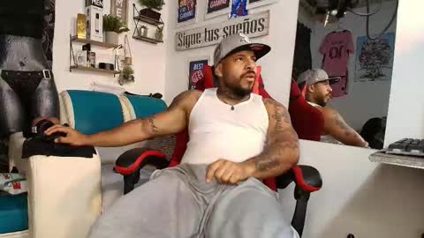 leenar_key online show from January 16, 2026, 1:31 am