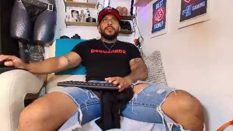 leenar_key online show from July 5, 2026, 10:39 pm