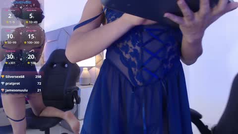 Snapshot of leethompson_ chatting on January 13, 2025, 3:04 pm Leet online show from January 13, 2025, 3:04 pm